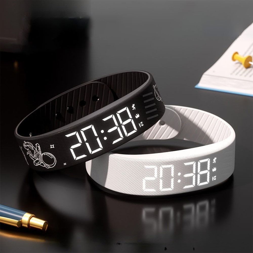 Running Watch - นาฬิกาปลุกดิจิทัล LED แบบปรับได้ กันน้ำได้ พร้อมสายรัดข้อมือที่มีฟังก์ชันนับก้าวเดินขณะวิ่ง และระบบปลุกแบบสั่นที่ป้องกันการกดเลื่อนปลุก